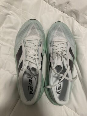 New Balance Women's White and Mint Running Sneakers